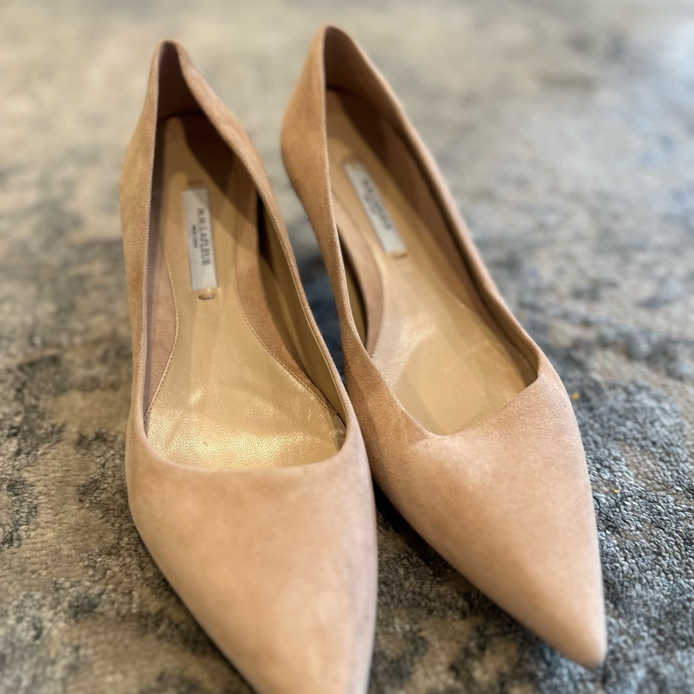 MM Lafleur Tan Suede Heels Elegant Pointed Toe